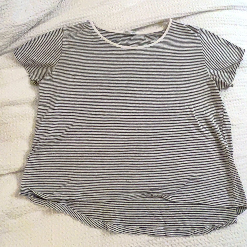 Zara cotton crew neck t shirt with black and white stripes